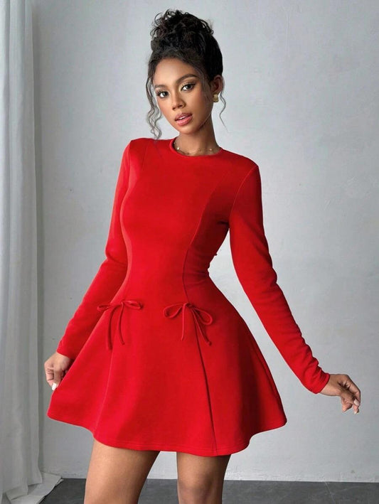 2024 Red A-line mini dress with round neck, gathered waist, bow decoration and concealed back zipper for New Year's dresses